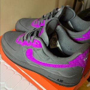 Nike Air Force 1 Low Gray and Pink Sneakers